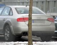 aceasta fotografie reprezinta dovada ca audi a6 allroad va avea un frate mai mic. zilele trecute a