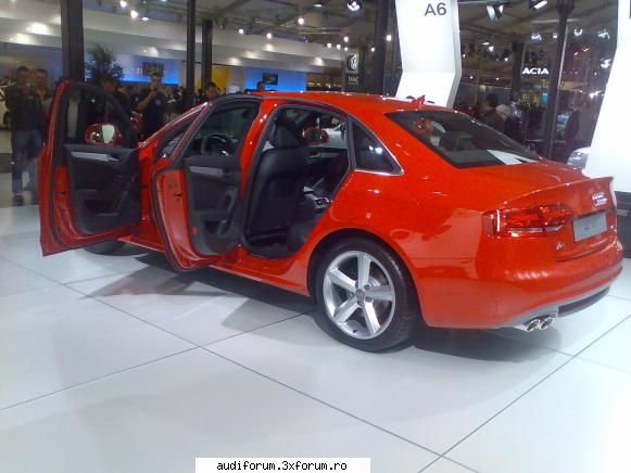 poze de la standul audi siab 2007 - mmihai82 - forum general