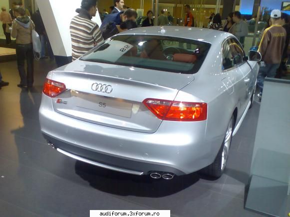 ... poze de la standul audi siab 2007
